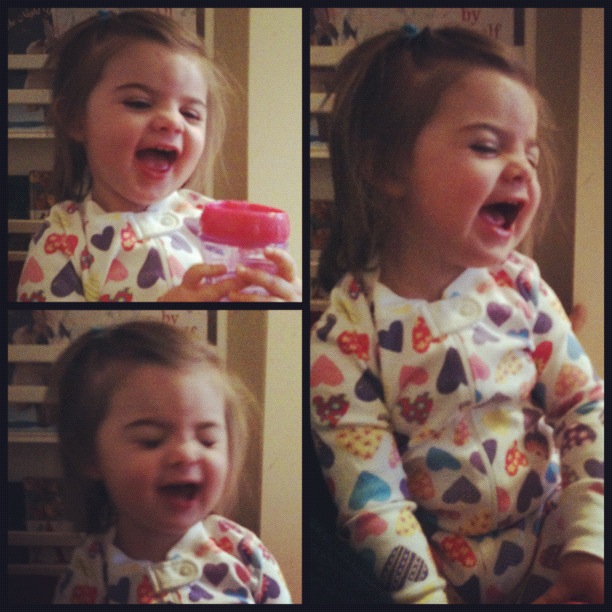 toddler singing