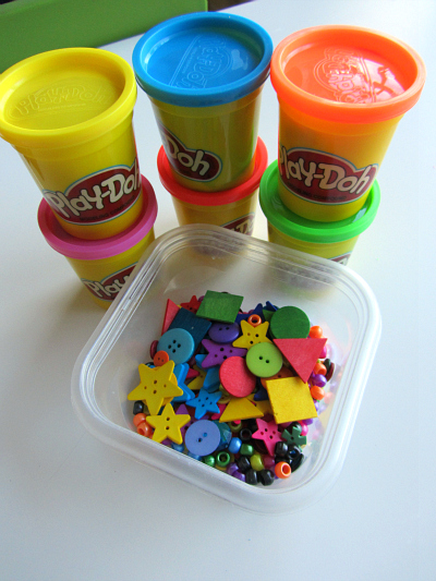 Details about   Dough Craft Kids Play Doh Colors Red Yellow 10 Oz Cutters Included-NEW Blue 