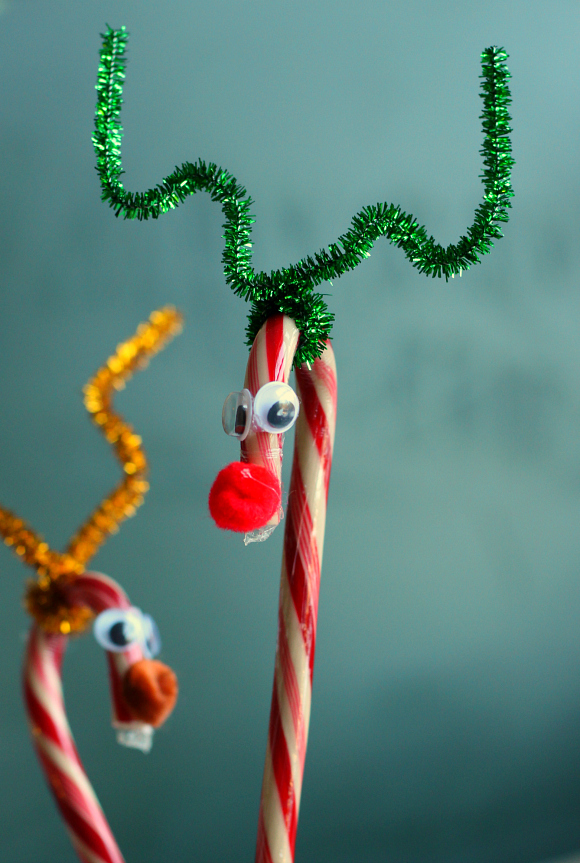 candy cane reindeer craft for kids now dye free